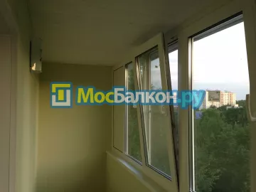 Отделка балкона и лоджии пластиковыми ПВХ панелями в Фрязино от компании МосБалкон