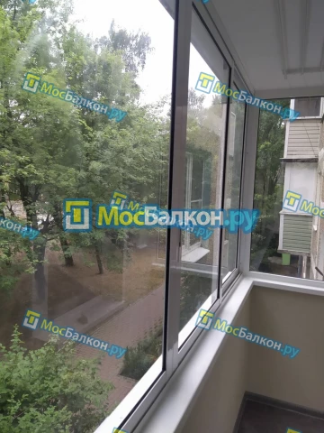 Остекление балкона в хрущевке под ключ в Москве низкие цены в «Мосбалкон