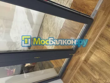 Услуги и дополнительные опции для остекления балконов от компании МосБалкон в Москве