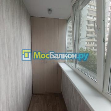 Встроенный шкаф на 6 метровую лоджию