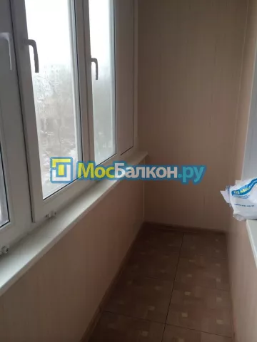 Отделка балкона и лоджии пластиковыми ПВХ панелями в Фрязино от компании МосБалкон