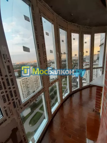 Панорамное остекление заказать под ключ по выгодной цене в Фрязино от компании МосБалкон
