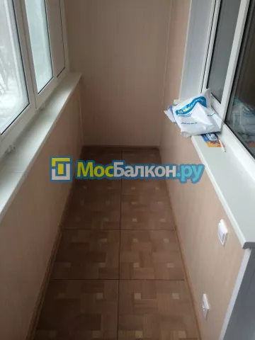 Отделка балкона и лоджии пластиковыми ПВХ панелями в Фрязино от компании МосБалкон