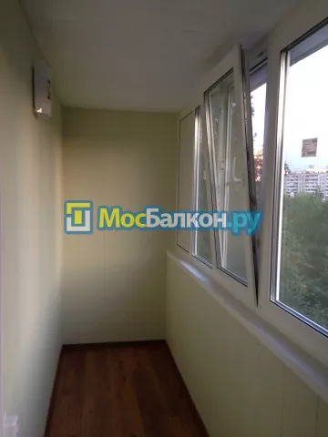 Отделка балкона и лоджии пластиковыми ПВХ панелями в Фрязино от компании МосБалкон
